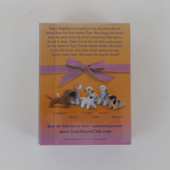 Only Hearts Club 2004 NIB Pet and Book Set Collectable Ready to Play - Picture 2 of 3